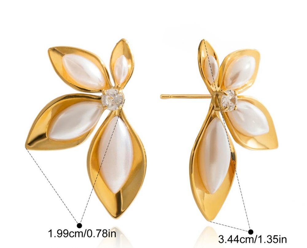 New Elegant Vintage Style Waterproof Stainless Steel Pearl Flower Stud Earrings