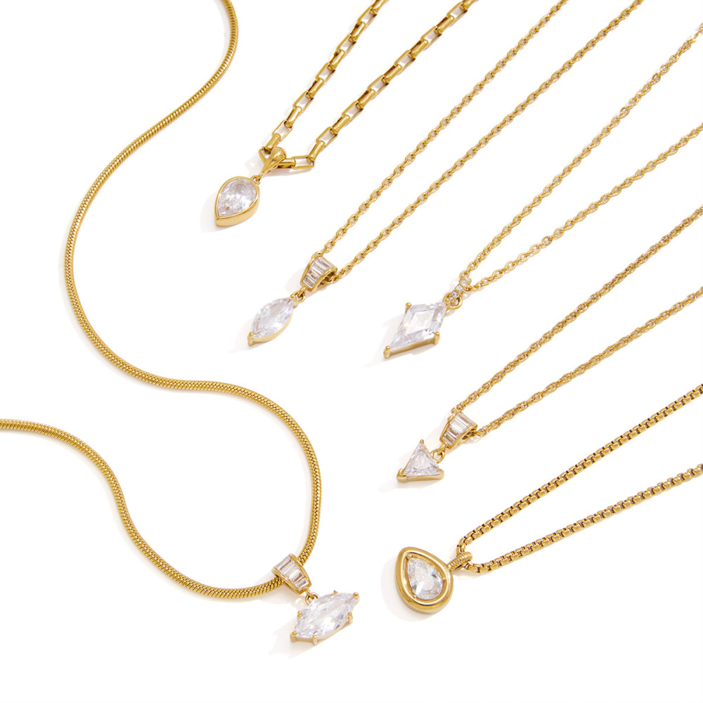 Hot Seller Jewelry Wholesale Tarnish Free Stainless Steel Geometric Zircon Pendant Necklace