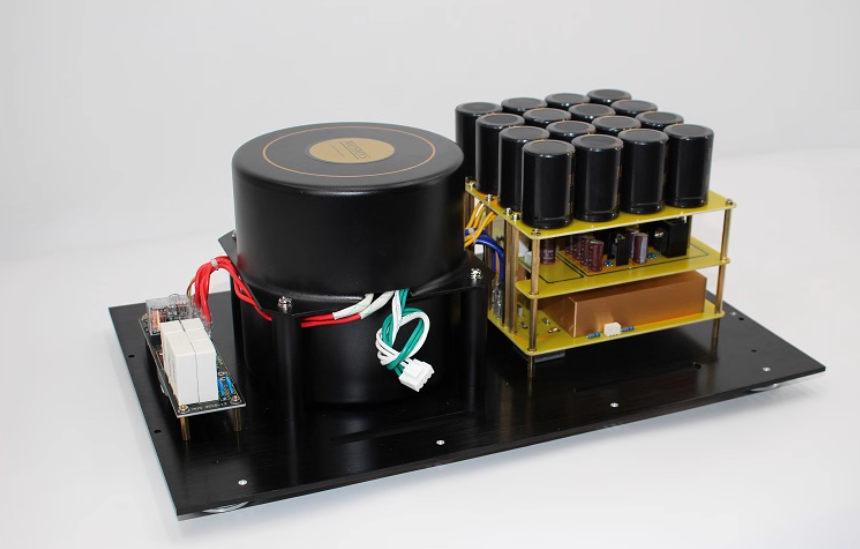 MUSMYS A-200 pure A-class 300W 8 Ω 20 pairs of gold sealed high-power tubes/each channel HIFI amplifier can drive impedance as low as 1 Ω, and the input adopts an exclusive self-developed full flat street low-noise module