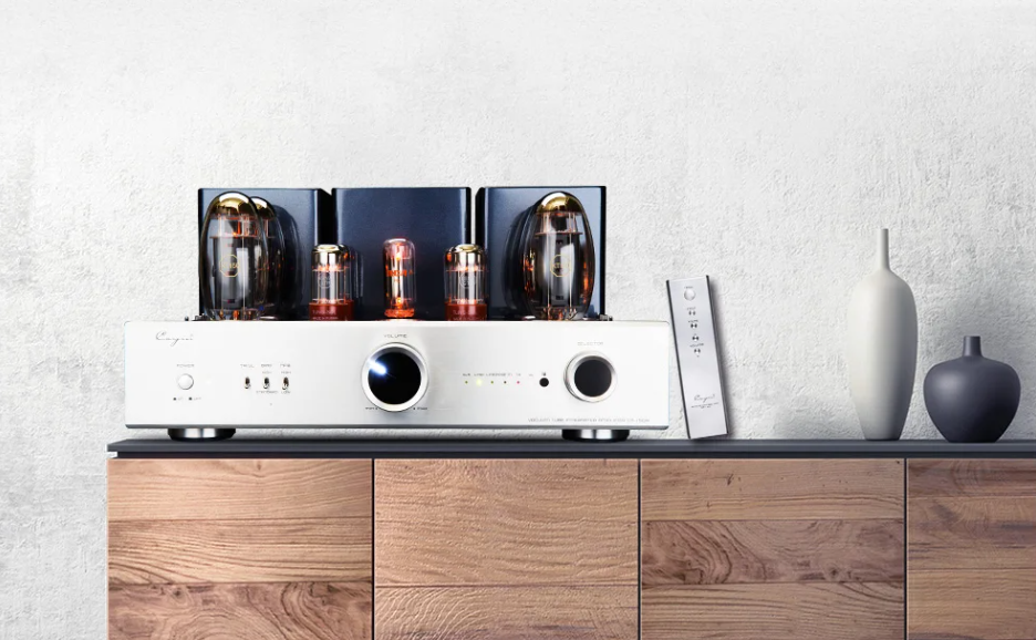 CS-150A Tungsol KT150 High Power Vaccum Tube Integrated Amplifier