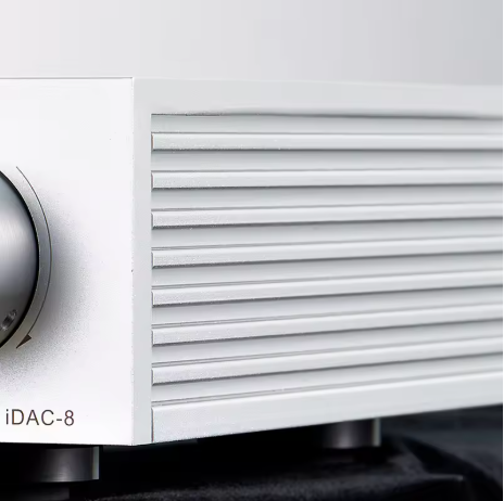 Cayin iDAC-8 Tube DAC Compact Size Matching with iDAP-8 Digital Streamer and iHA-8 Solid State Headphone Amplifier