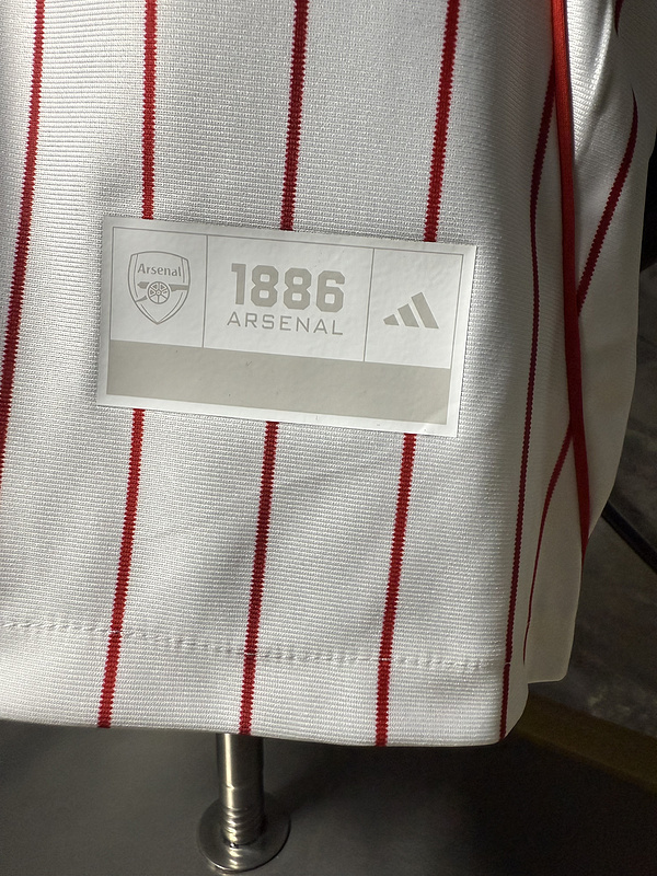 25-26 Arsenal  white baseball Soccer Jersey Player Version S-2XL