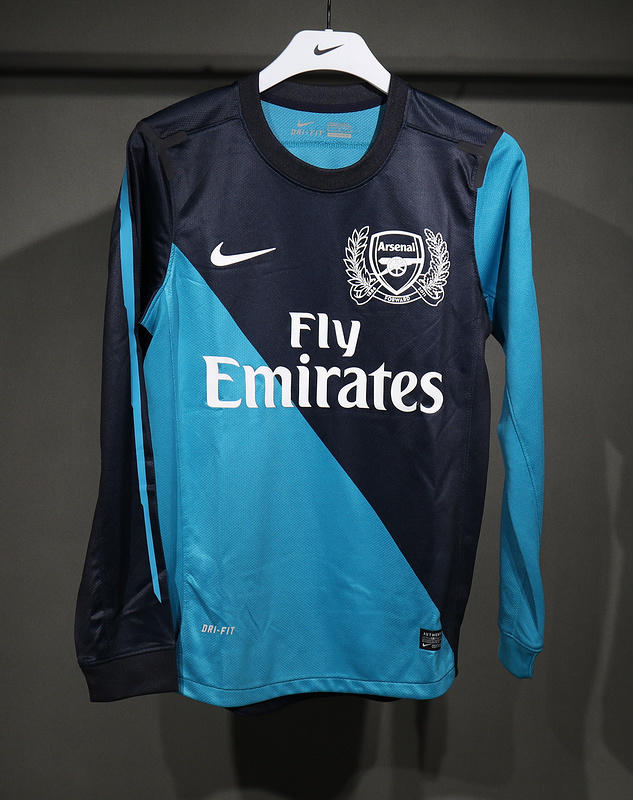 2011 2012 Arsenal Away Retro Version Jersey Long Sleeve S-2XL