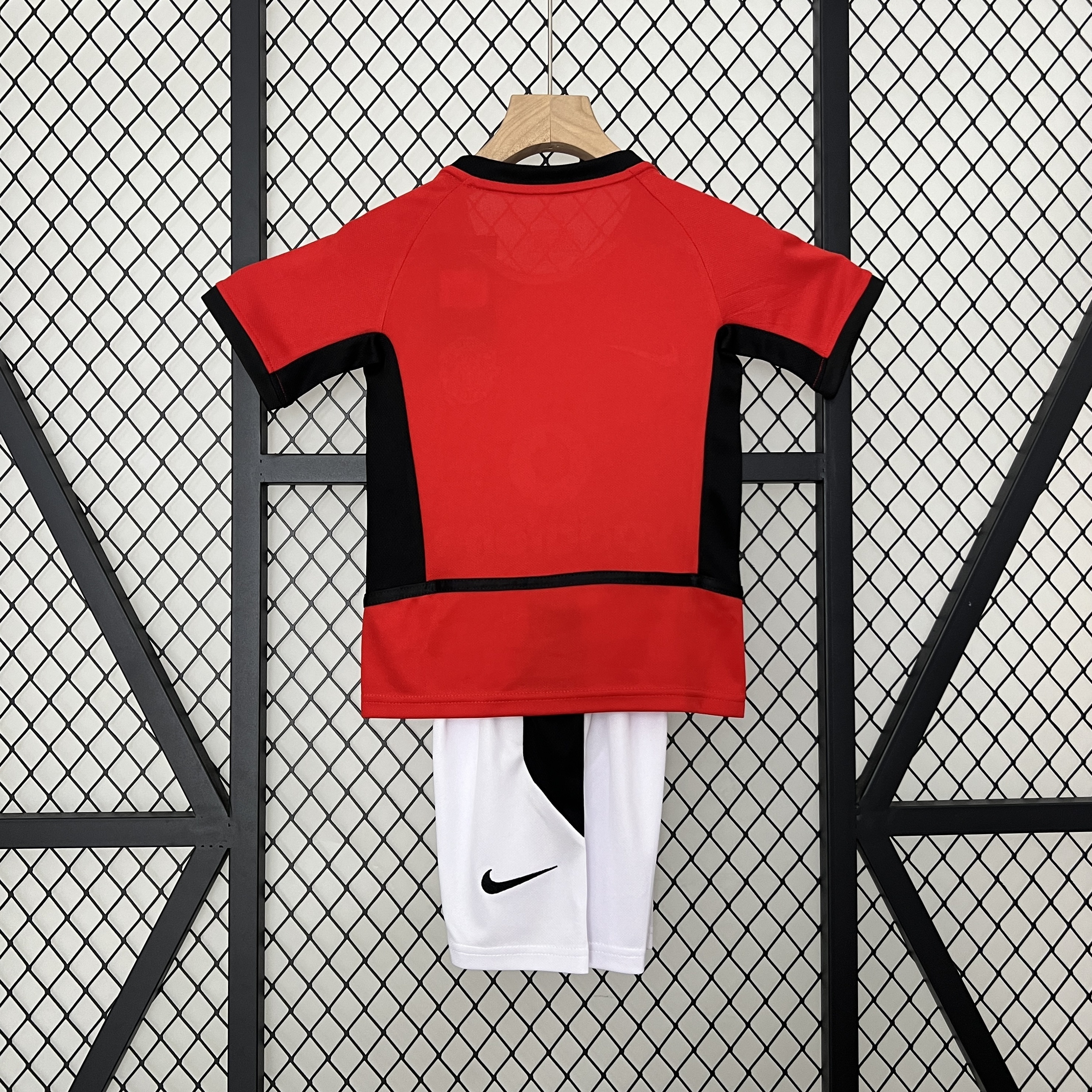 2002-2004 Manchester United Home Retro Version Jersey Kids Size 16-28