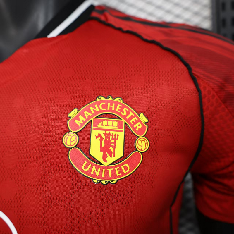 25-26 Manchester United Home Soccer Jersey Player Version S-2XL