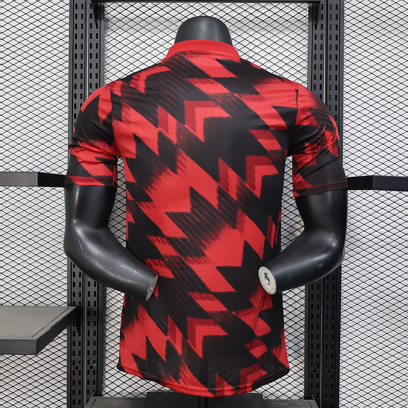 25-26 Manchester United Red and Black Soccer Jersey Player Version S-2XL