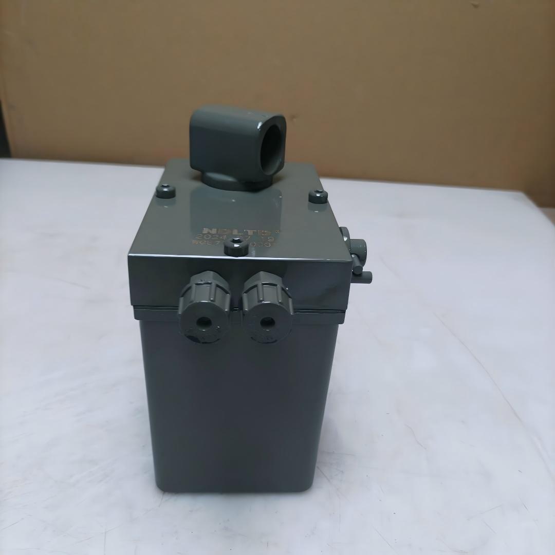 Cab Lift Pump★WG9719820001