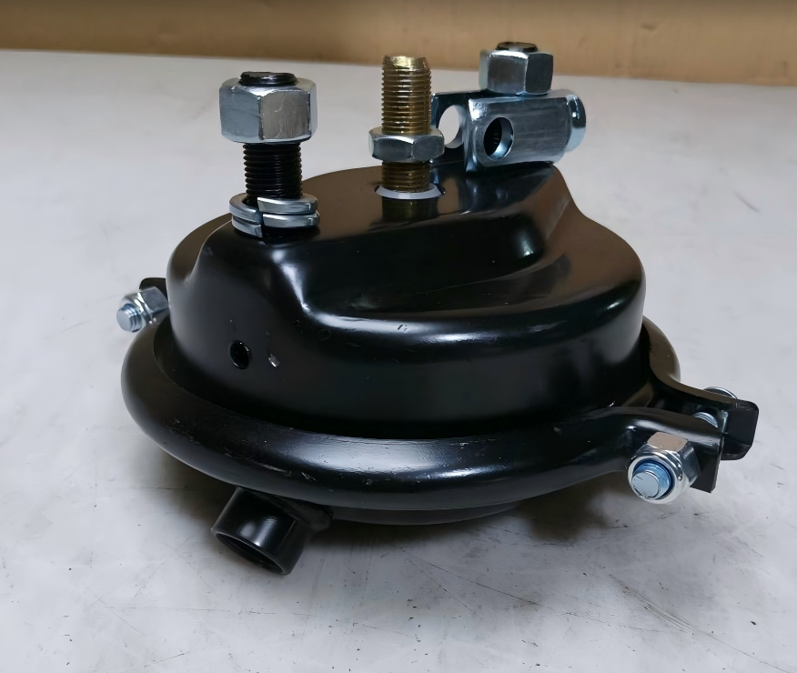 Front Brake Chamber (Left)★WG9000360100