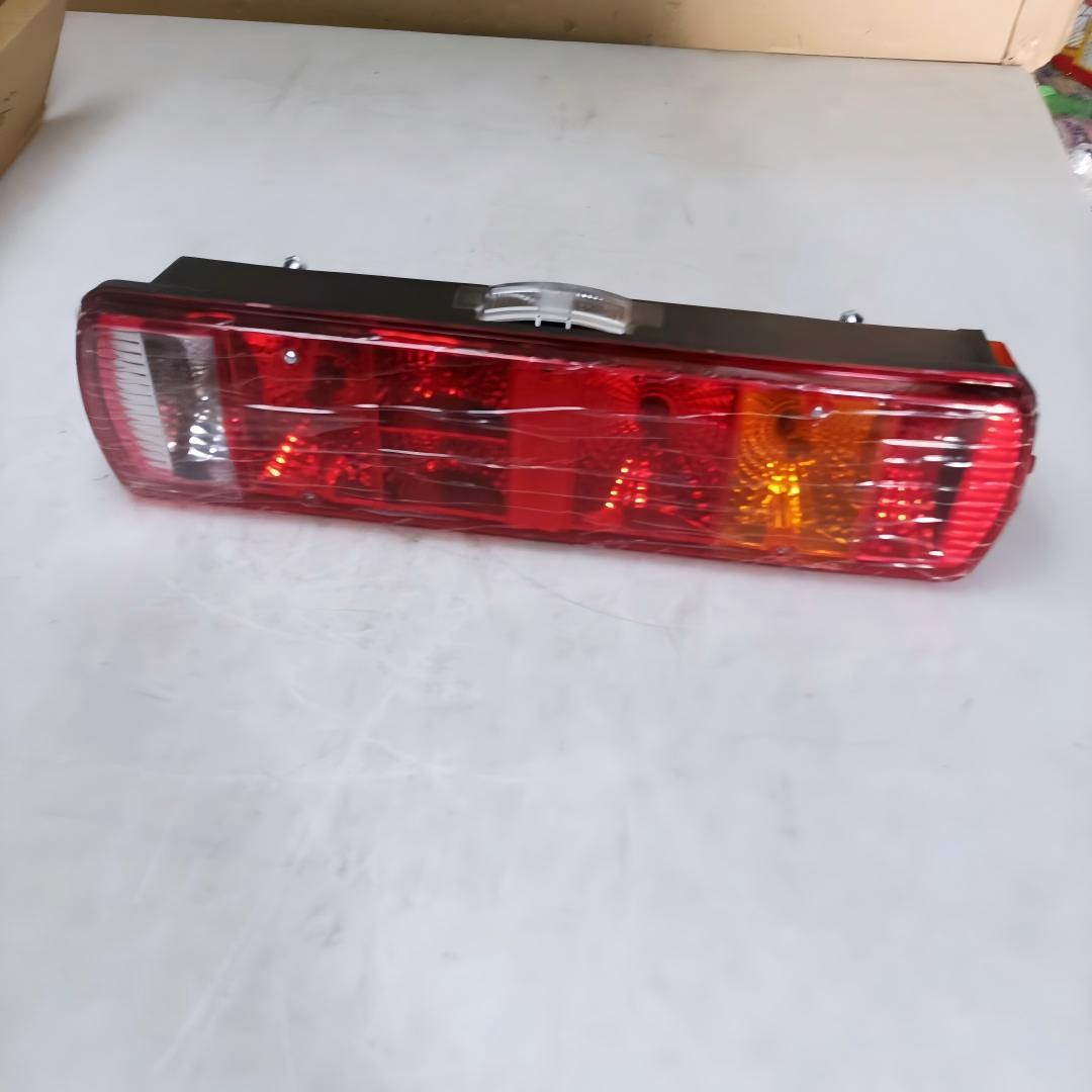 Left Rear Combination Lamp★WG9719810011