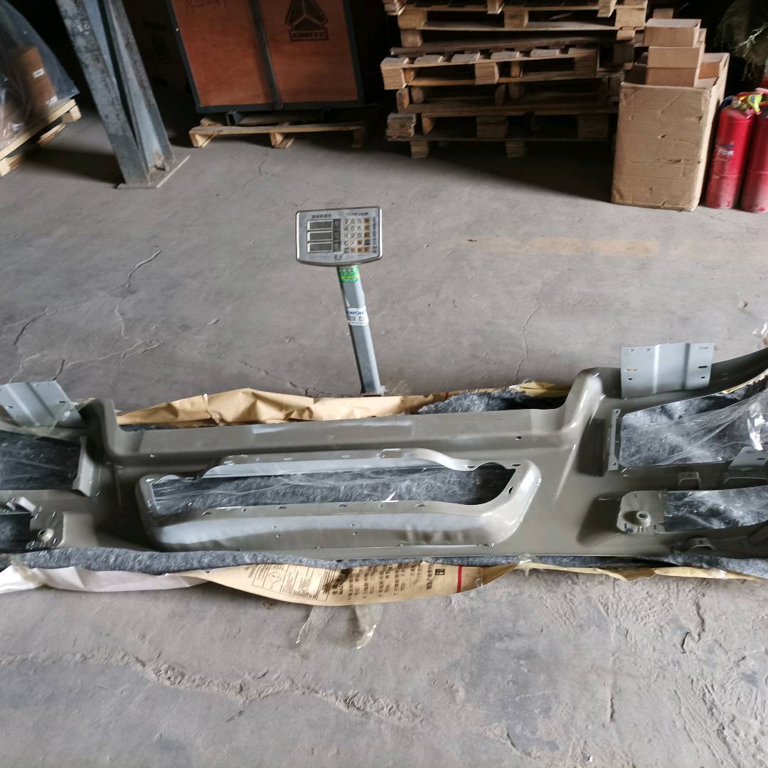Bumper 2010 Model Iron Painted Without Accessories★WG1642242101