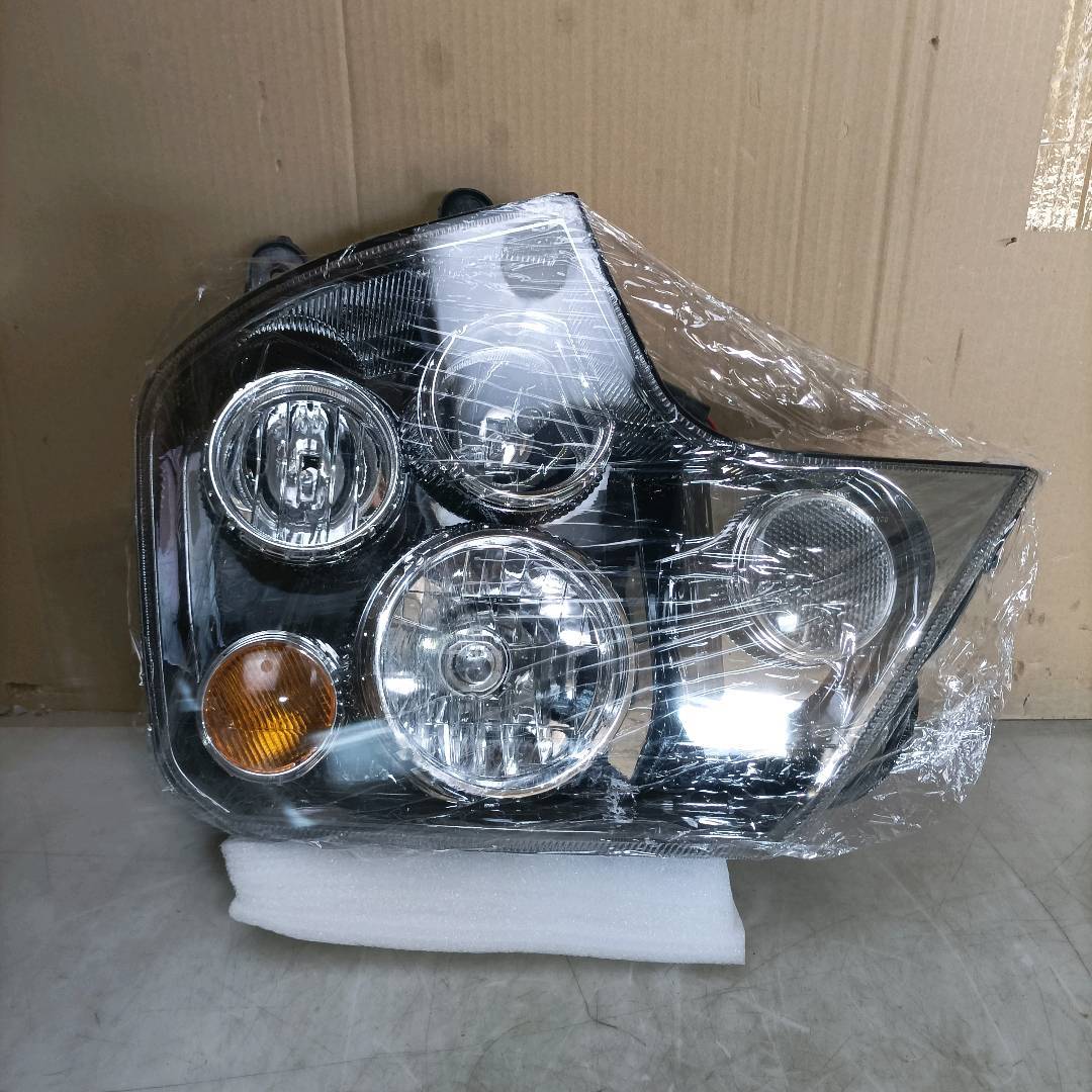 Headlight Assembly (Left) T5G★WG9925721001