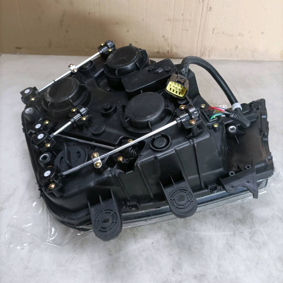 Headlight Assembly (Right) T5G★WG9925721002