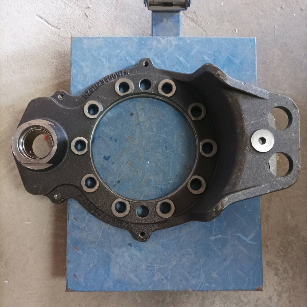 Brake Base Plate - Right★DZ9112340238