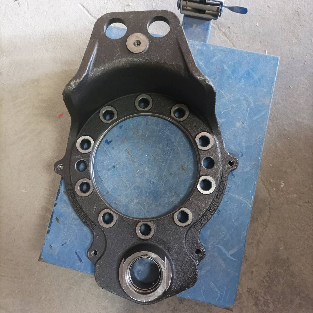 Brake Base Plate - Right★DZ9112340238
