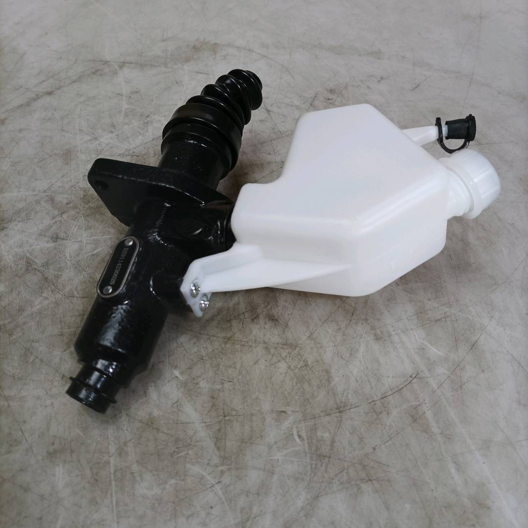 Clutch Master Cylinder★DZ9114230020