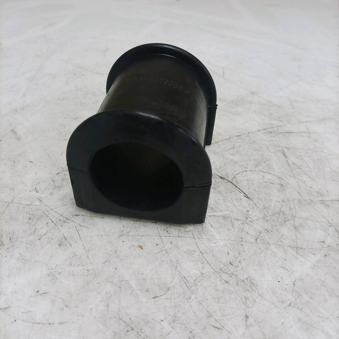 Engine support bracket★199100680067