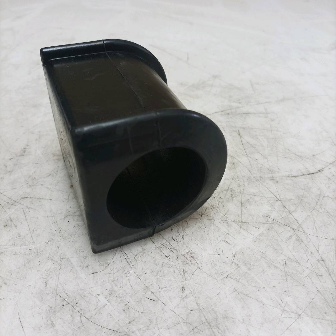Engine support bracket★199100680067