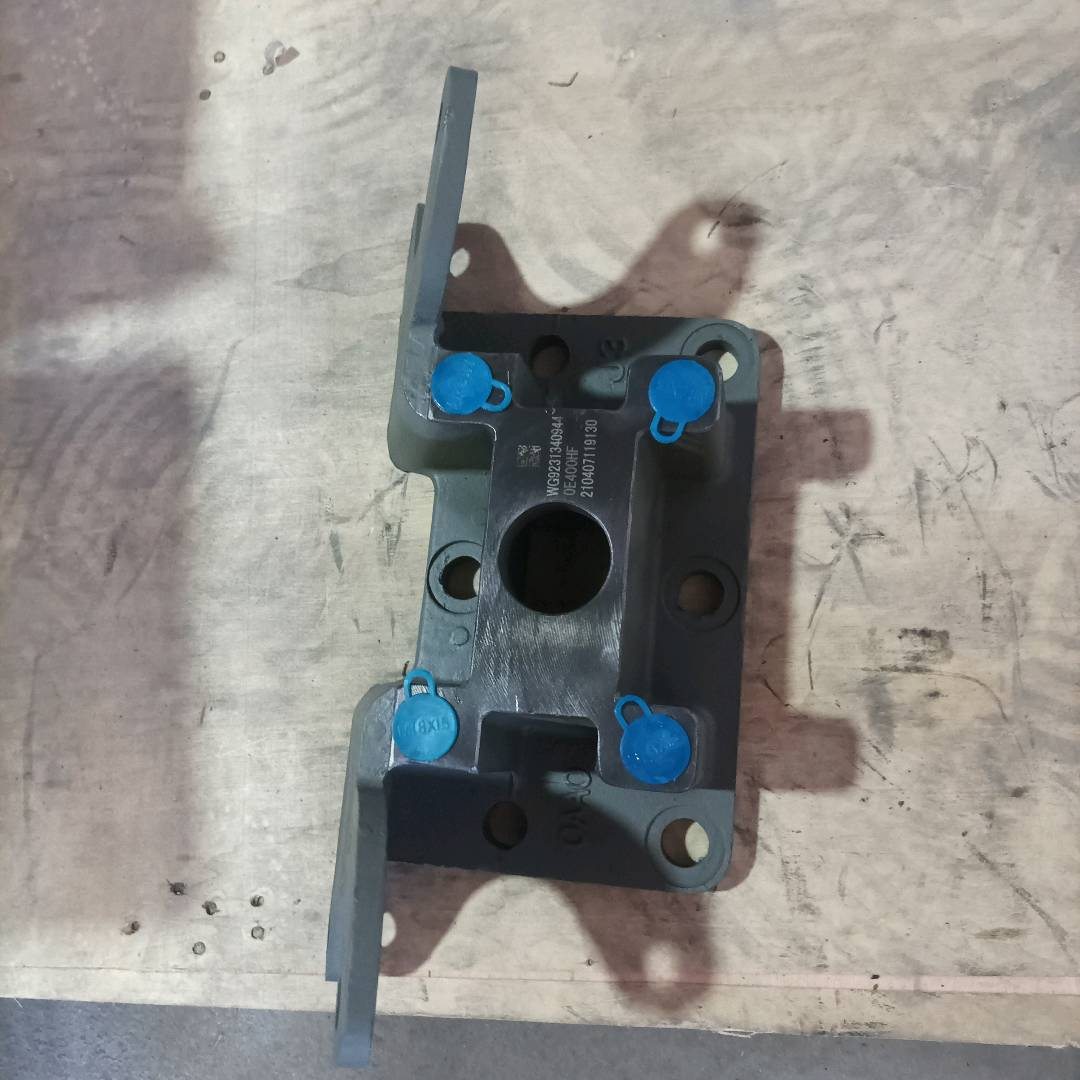 Headlight Bracket Left★WG9231340944