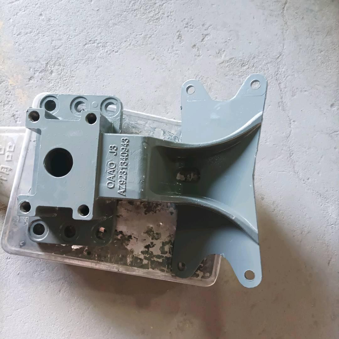 Headlight Bracket Right★WG9231340943