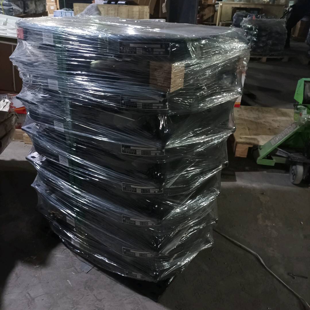 A6052 Heavy Duty Truck 50 Saddle Assembly★WG9122935000