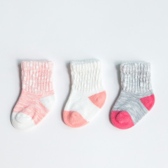 Baby socks in slub yarn for spring and autumn