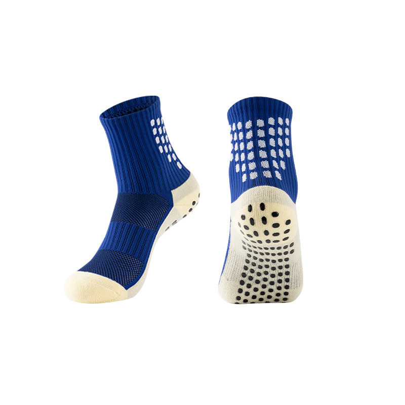 2025 Custom  Anti-slip Indoor Anti Slip Terry Fitness Socks Women's Cotton Private Logo Grip  Crew  Socks