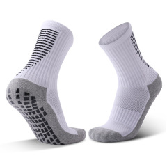 2025 Custom Wholesale Anti-slip Indoor Anti Slip Terry Fitness Socks Women's Cotton Private Logo Grip Pilates Crew Yoga Socks
