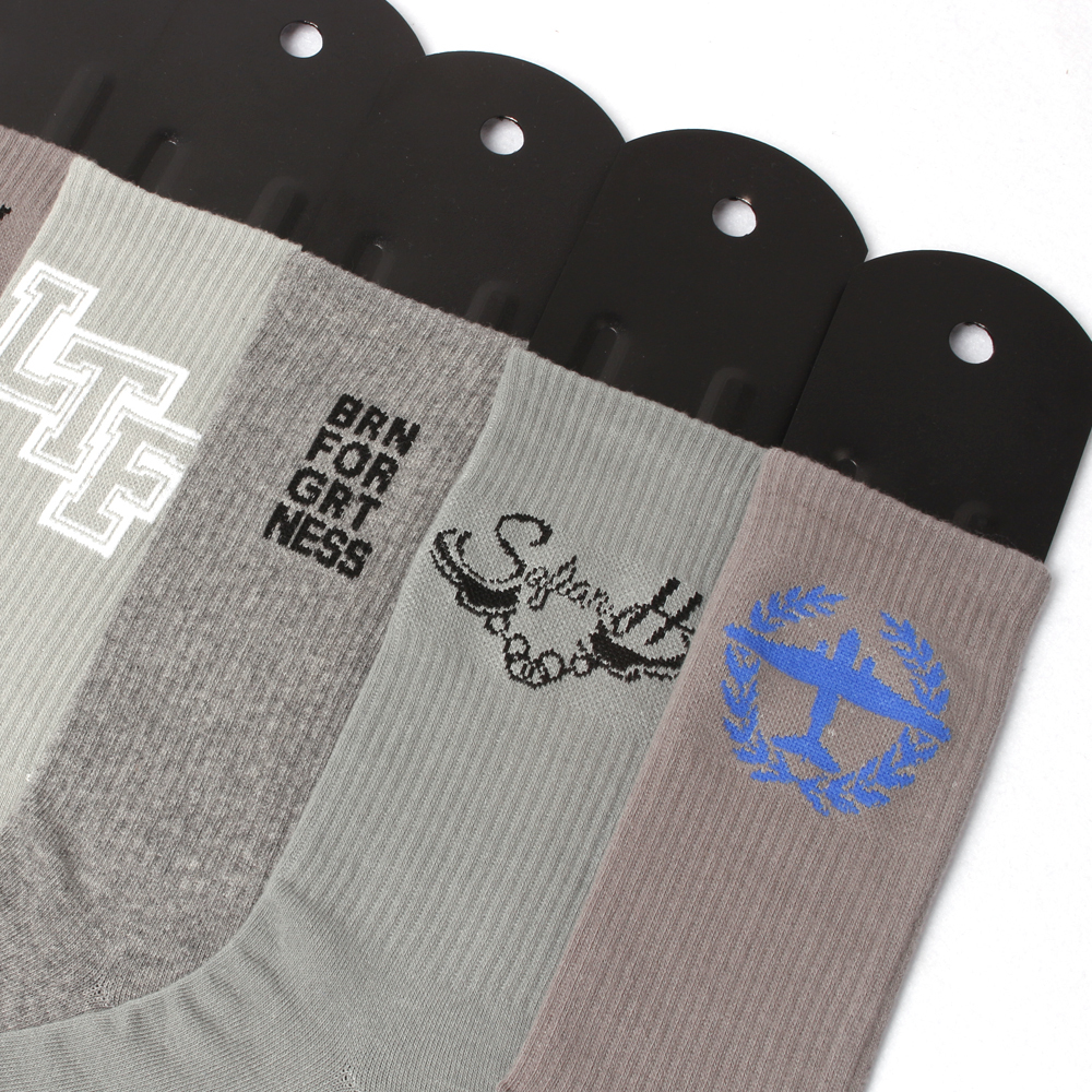 lesale Top Quality Crew Socks Embroidered Jacquard White Black Red Design Logo Cotton Casual Thin Sports Socks