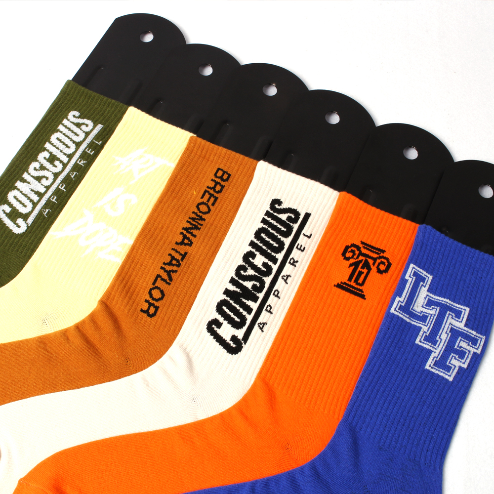 2025 new socks lesale Top Quality Crew Socks Embroidered Jacquard White Black Red Design Logo Cotton Casual Thin Sports Socks