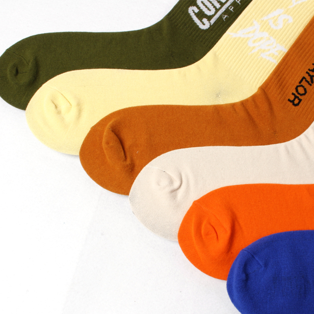 2025 new socks lesale Top Quality Crew Socks Embroidered Jacquard White Black Red Design Logo Cotton Casual Thin Sports Socks