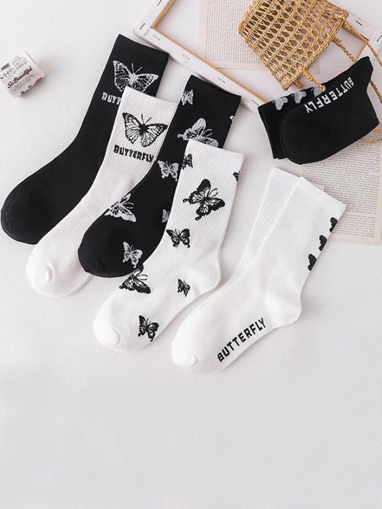 Wholesale Popular Solid Color Hip Hop Street Fashion Pure Colors Sports Letter Logo Jacquard Cotton Socks