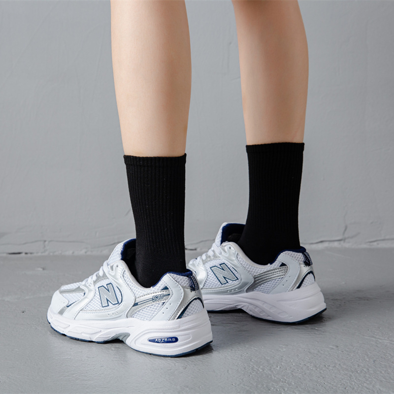 Wholesale Popular Solid Color Hip Hop Street Fashion Pure Colors Sports Letter Logo Jacquard Cotton Socks
