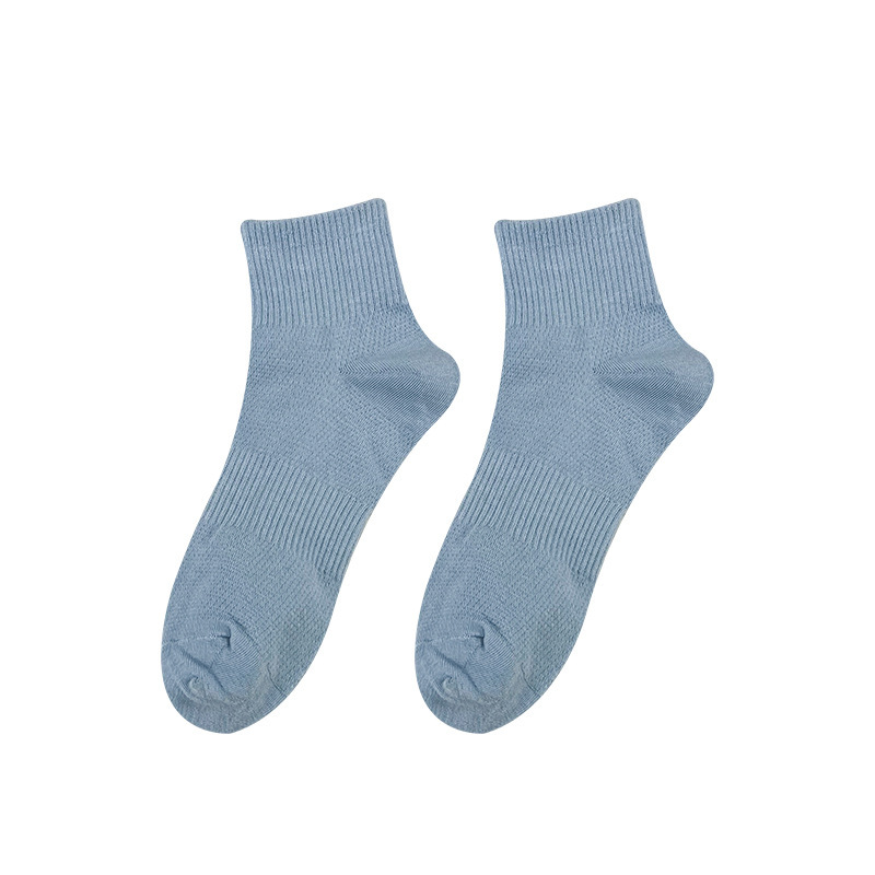 Crew Socks Wicking Sweat Breathable Socks Charming Love Strawberry Women Summer Winter