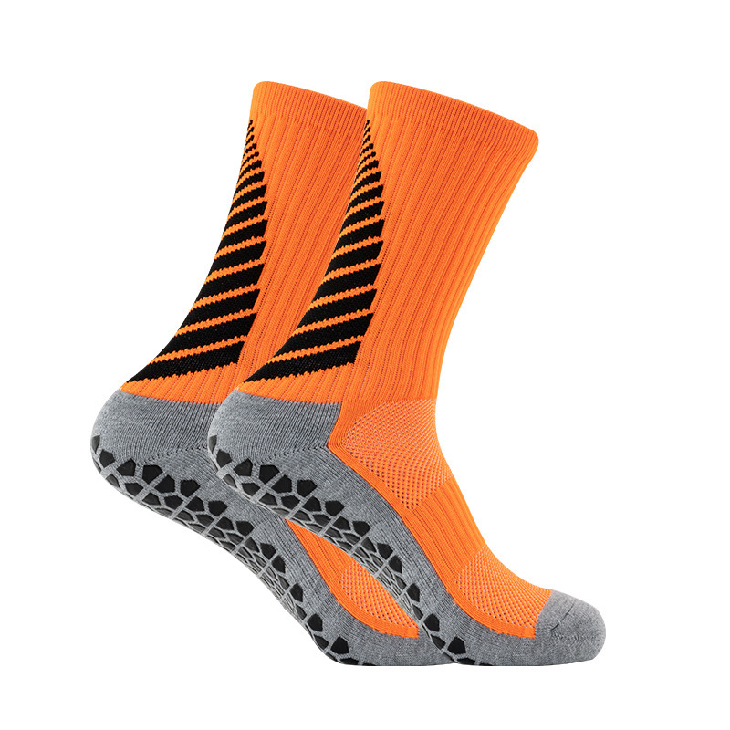 Arrival Wholesale Indoor Terry Skate Yoga Socks Mid Calf Cotton Grip Anti Slip Pilates Socks for Unisex