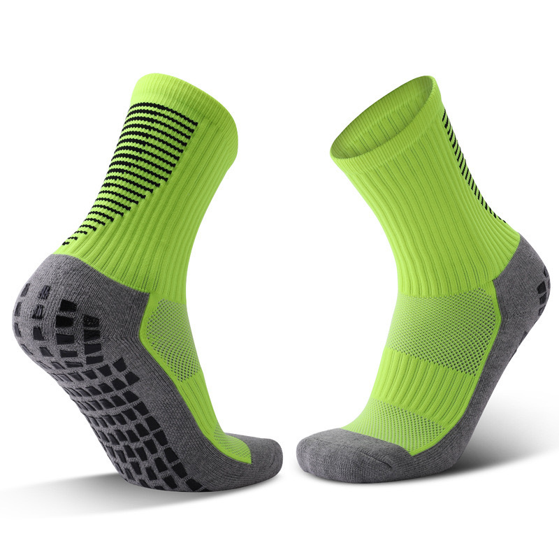 Arrival Wholesale Indoor Terry Skate Yoga Socks Mid Calf Cotton Grip Anti Slip Pilates Socks for Unisex
