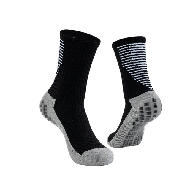 2026 HJ Arrival Wholesale Indoor Terry Skate Yoga Socks Mid Calf Cotton Grip Anti Slip Pilates Socks for Unisex