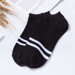 2026 Soft Wholesale comfort Premium White Summer Socks for Private Label Summer Breathable SoftWomen Low Cut Ankle Socks