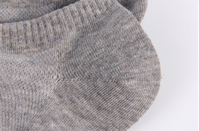 2026 Soft Wholesale comfort Premium White Summer Socks for Private Label Summer Breathable SoftWomen Low Cut Ankle Socks