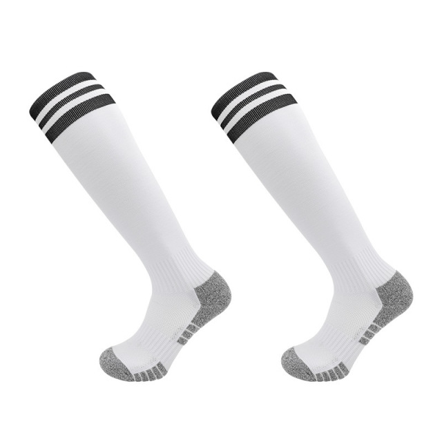 Wholesale Indoor Terry Skate Yoga Socks Mid Calf Cotton Grip Anti Slip Pilates Socks for Unisex
