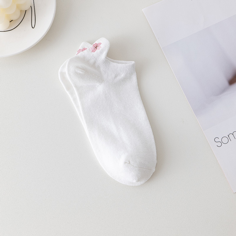 Premium White Summer Socks for Private Label Summer Breathable SoftWomen Low Cut Ankle Socks