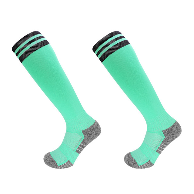 Wholesale Indoor Terry Skate Yoga Socks Mid Calf Cotton Grip Anti Slip Pilates Socks for Unisex