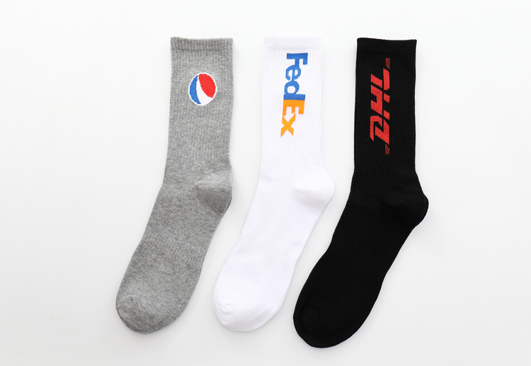 Wholesale New Fashion Thick Towel Elite Anti Slip Athletic Running Outdoor Tube Sport White Basketball Socks