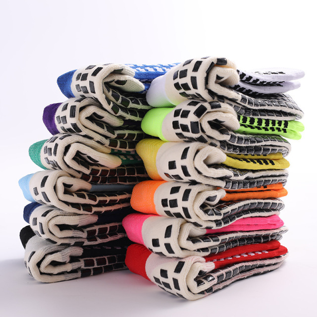 New Arrival Wholesale Indoor Terry Skate Yoga Socks Mid Calf Cotton Grip Anti Slip Pilates Socks for Unisex