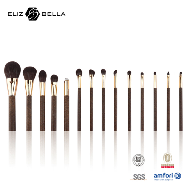 Coffee Ground Handle Design,Eco-Conscious Makeup Brush Kit – Plastic-Free, Reusable & Kind to the Planet
