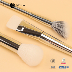 On-the-Go Makeup Brush Kit – Lightweight & Space-Saving for Frequent Travelers