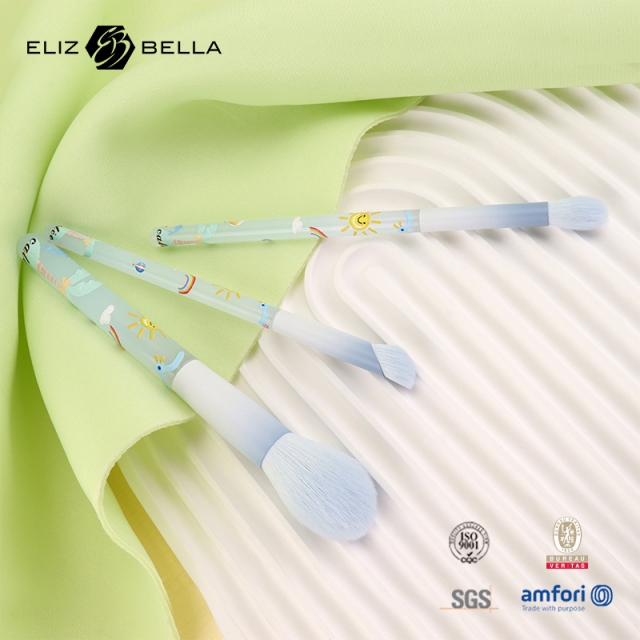 Premium Taklon Fiber Makeup Brush Kit – Handcrafted for Professional Results