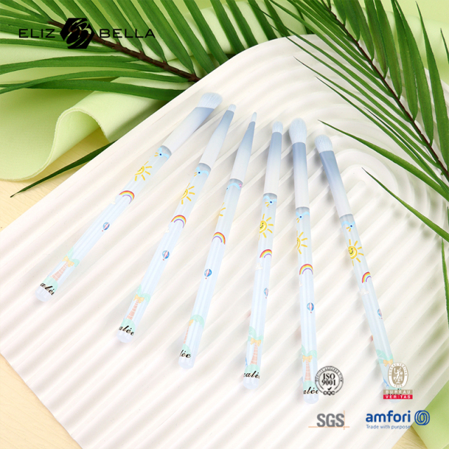 Premium Taklon Fiber Makeup Brush Kit – Handcrafted for Professional Results