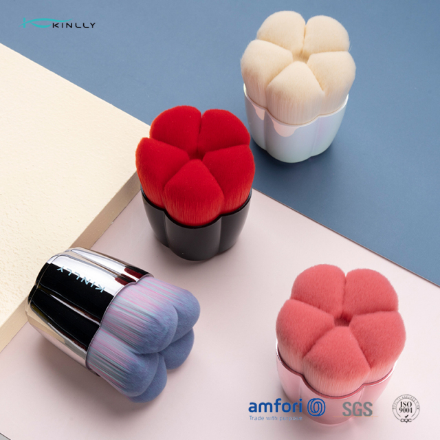 Custom KINLLY Floral Makeup Brush Set – 3D Petal Design with Metal Base | OEM/ODM Private Label Available, BSCI & ISO Certified