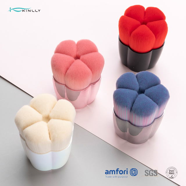 Custom KINLLY Floral Makeup Brush Set – 3D Petal Design with Metal Base | OEM/ODM Private Label Available, BSCI & ISO Certified
