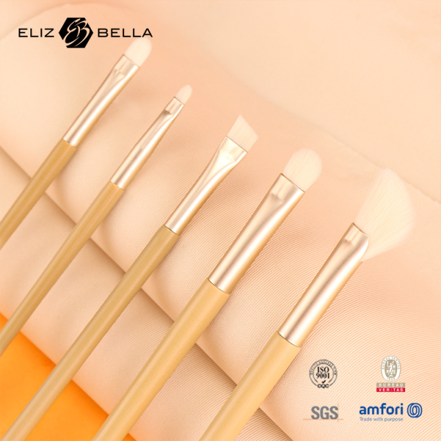 Vegan Makeup Brush Set – Fluffy Synthetic Fibers, Aluminum Ferrule, Light Wood Handle – Full Brand Customization